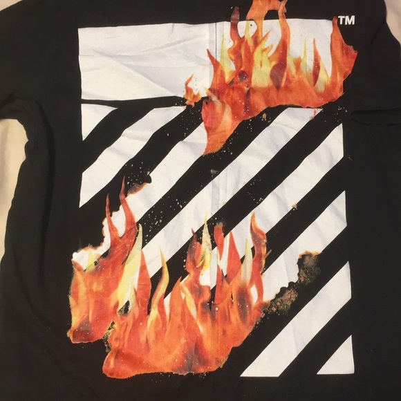 Off-white shirt - Picture 3 of 3